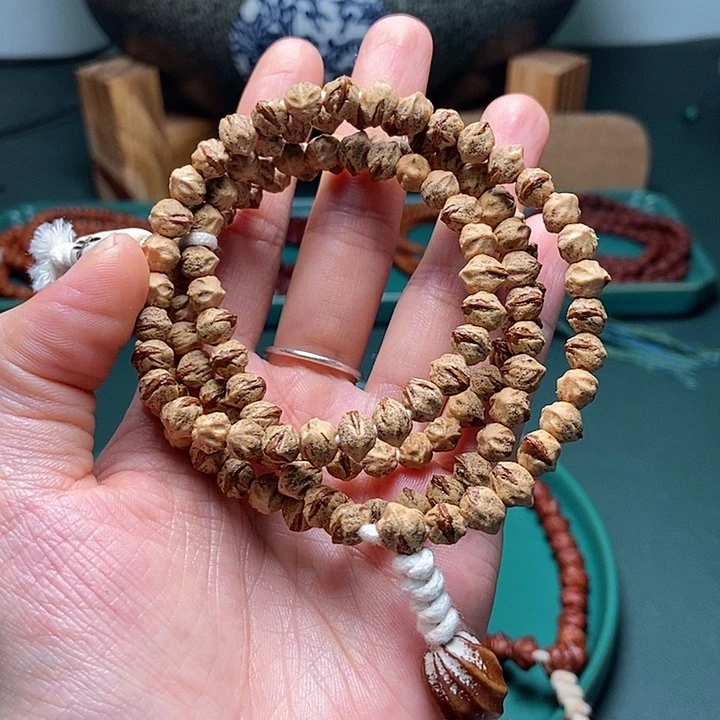 柏香籽/百香籽吊坠328.8刺