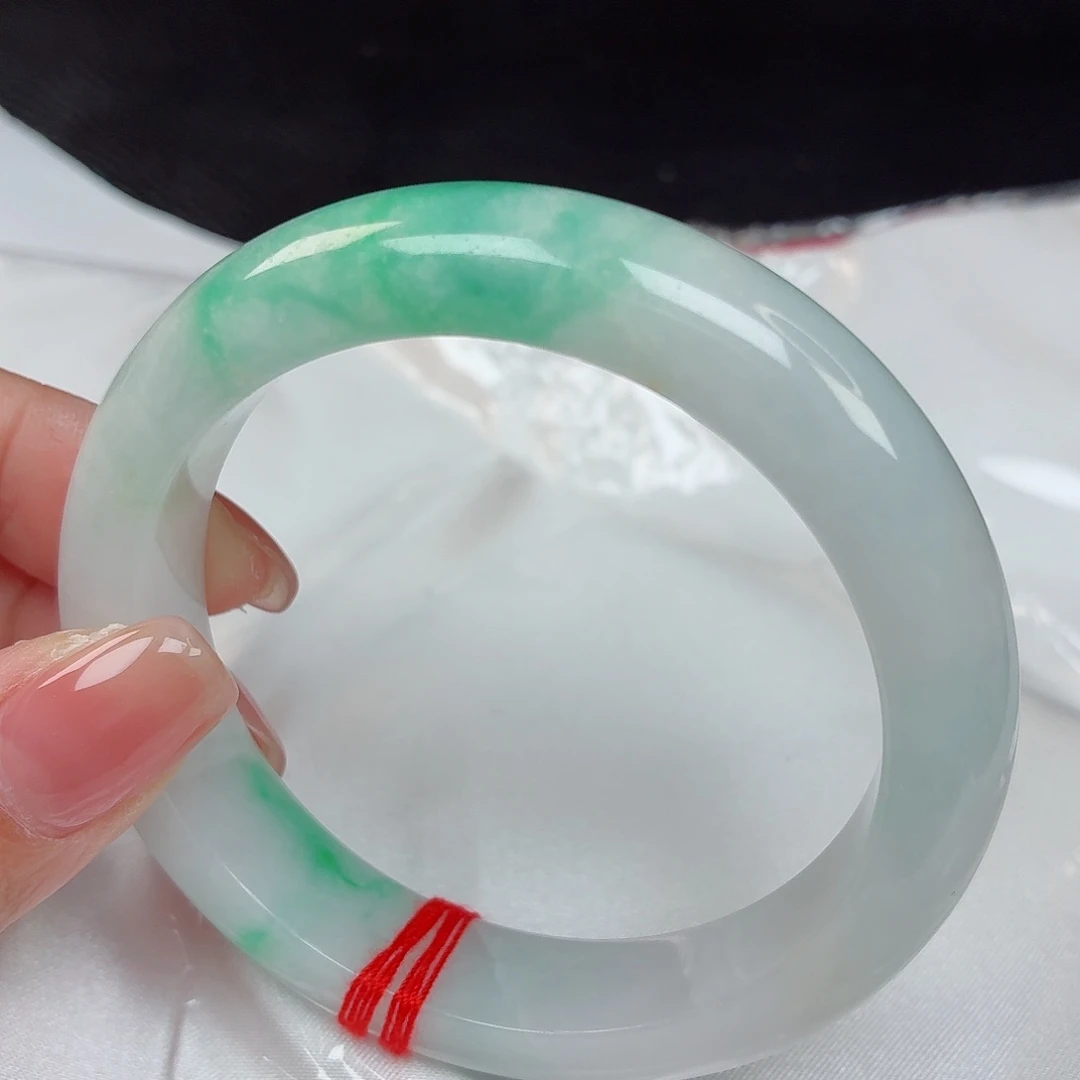 翡翠手镯未镶嵌55