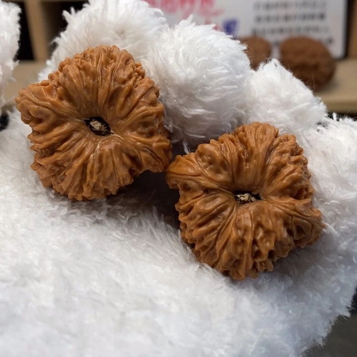 文玩核桃吊坠没****峥拉丝酒杯凹底0660