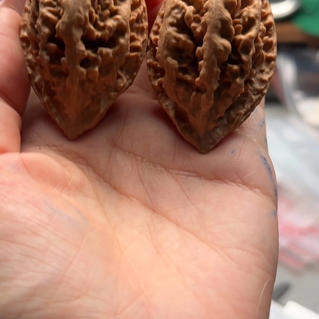 文玩核桃把件关东木子楸百核143花皮