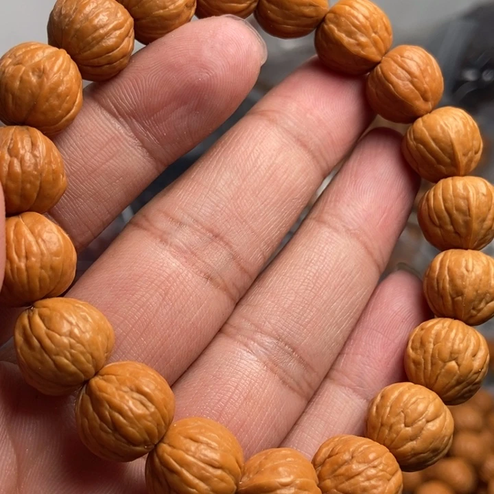 猴头核桃吊坠今天