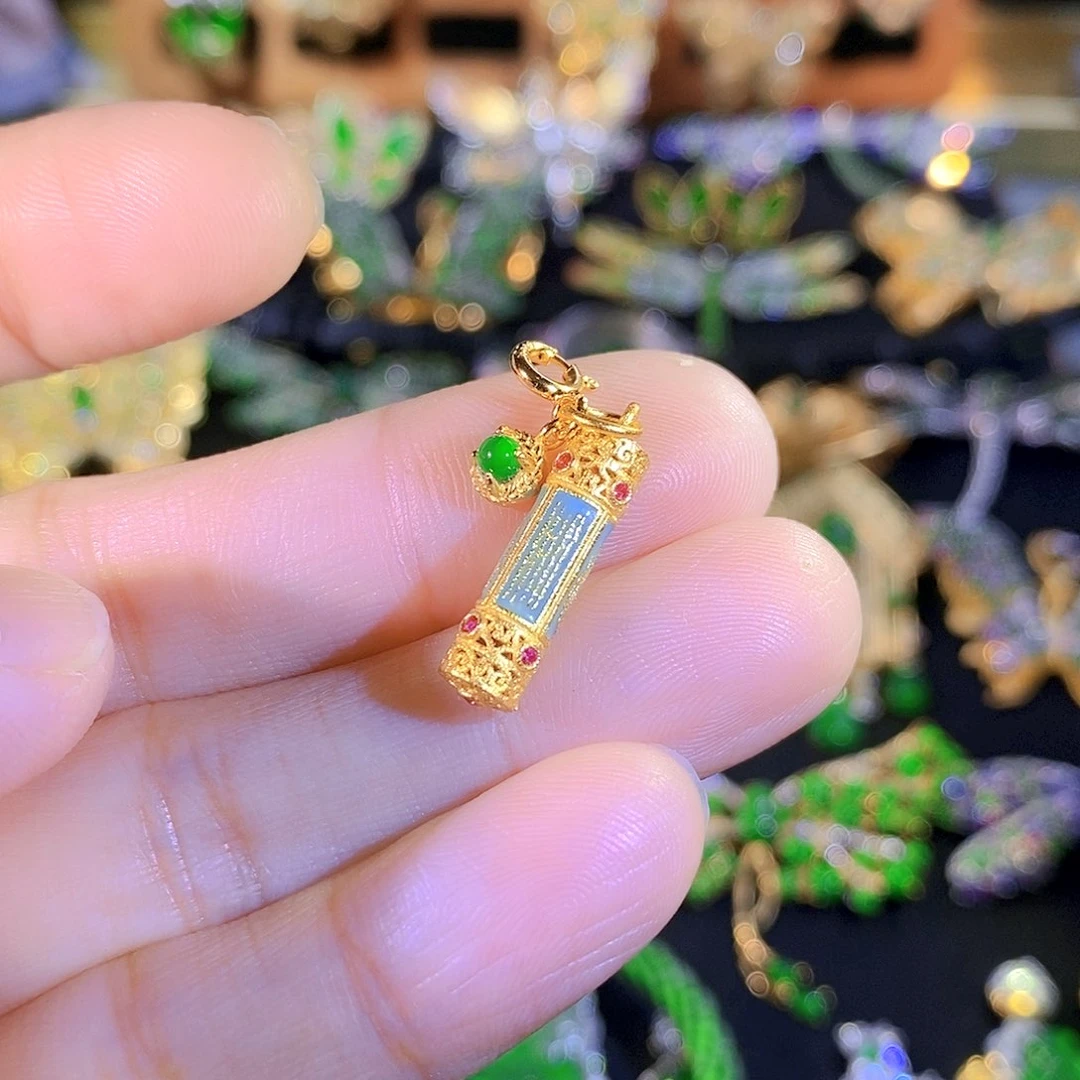 颈饰银S925镶嵌翡翠