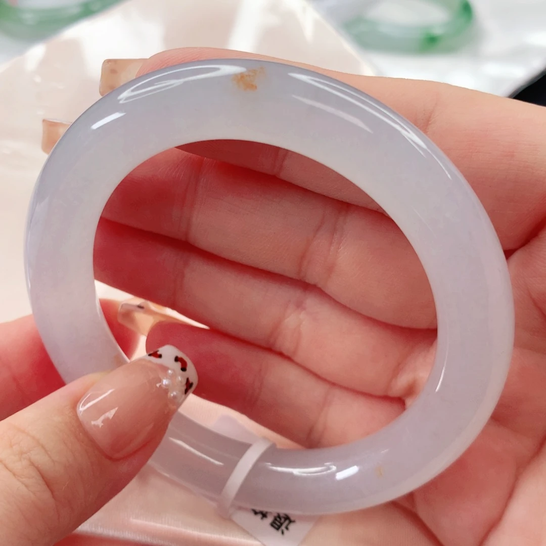 翡翠手镯未镶嵌圈口53.4