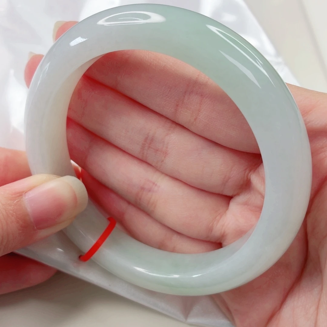 翡翠未镶嵌手镯61.7圈x360