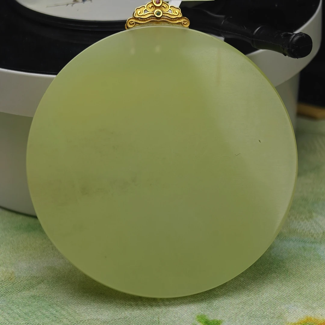 圆形平安牌玉佩A035