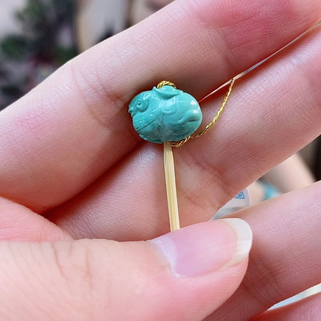 未镶嵌绿松石珠宝奇石