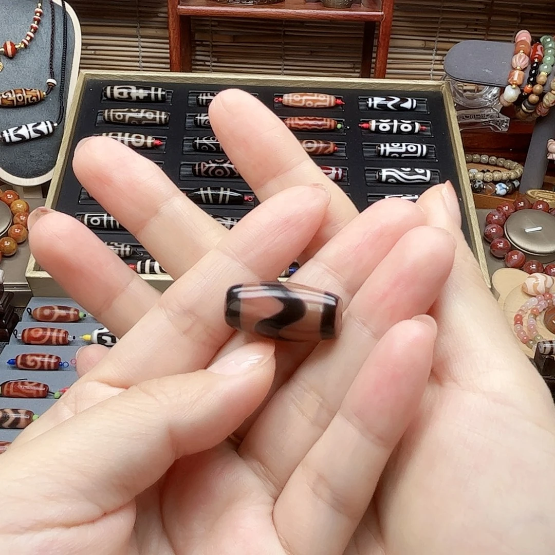 小***哥玛瑙/玉髓合金颈饰