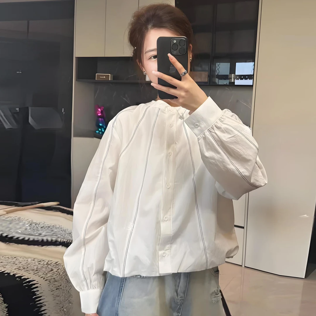 时尚长袖衬衫女2025秋季休闲上衣爆款洋气减龄宽松显瘦短款白衬衣