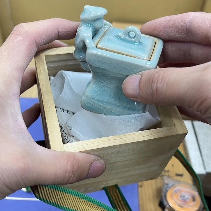 瓷片发发发发发发发发发发发