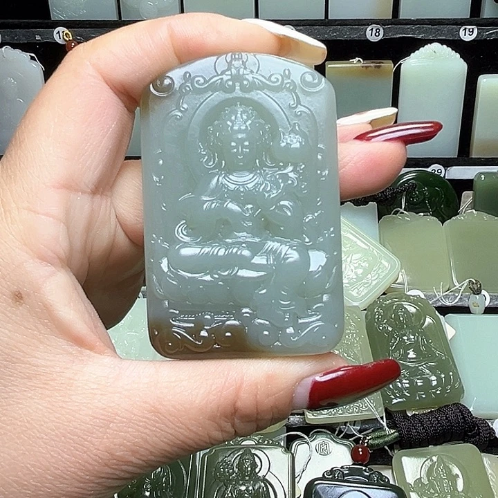 和田玉颈饰未镶嵌聶*