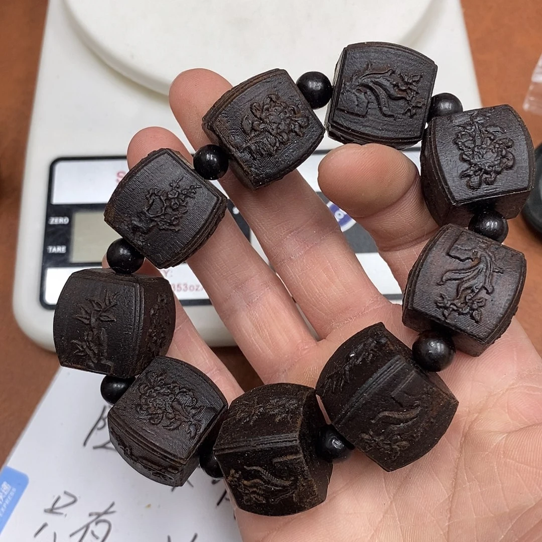 沉香香囊沉香虫漏