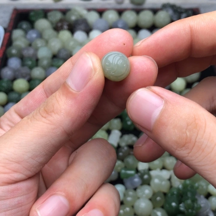 【闪购商品】和田玉未镶嵌颈饰