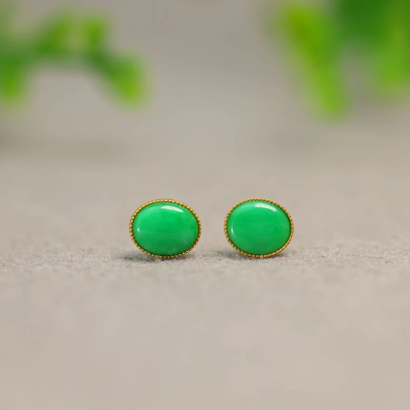 #H915 18K金镶嵌满色阳绿天然A货翡翠椭圆形蛋面耳钉耳饰