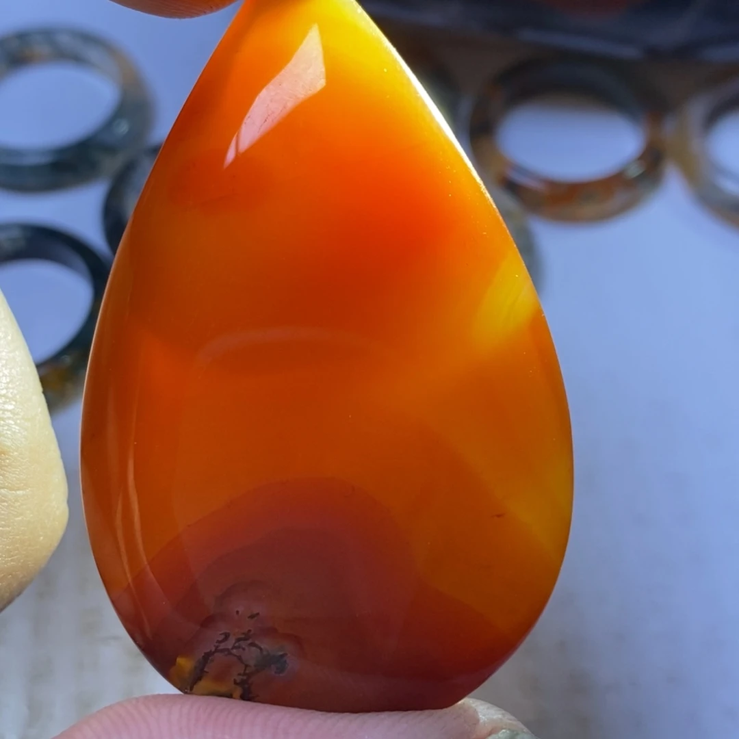 玛瑙/玉髓吊坠(赠链)未镶嵌开**阳