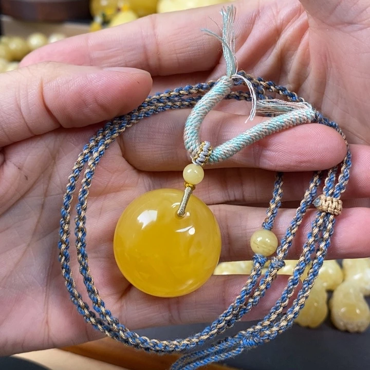 未镶嵌琥珀裸石公主扣