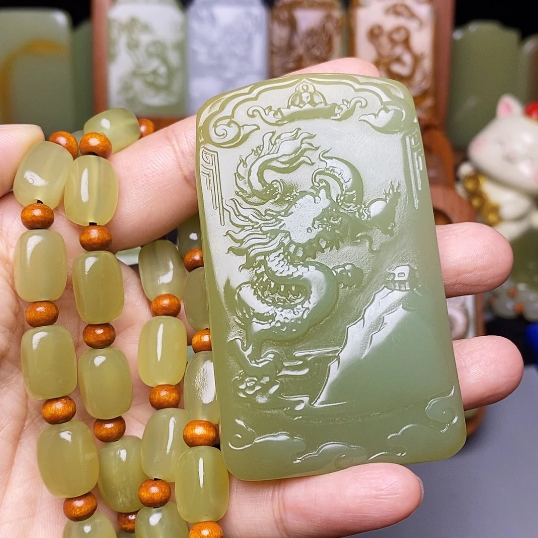王***忠新疆昆仑山脉料生肖龙