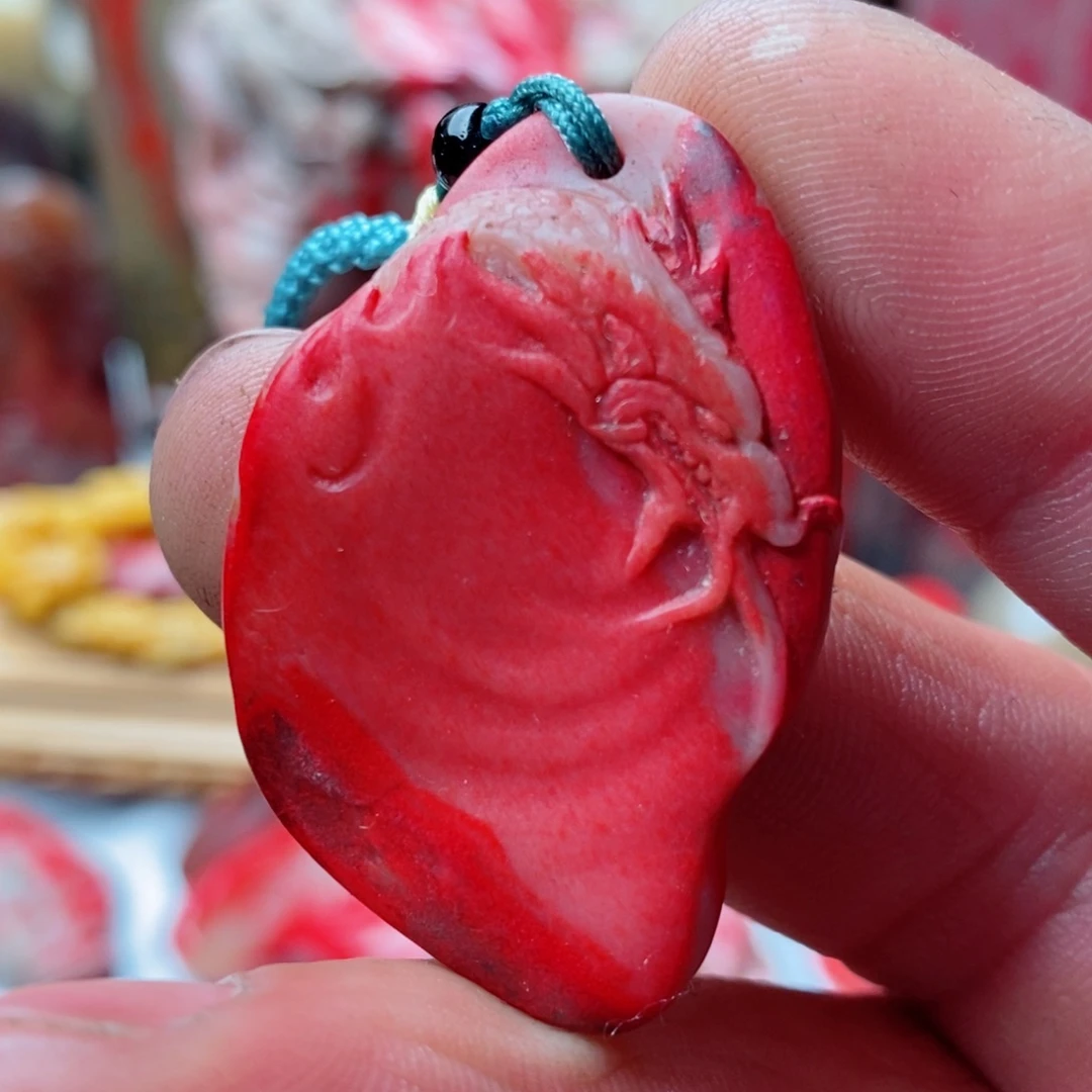 昌化鸡血石昌化鸡血石挂件