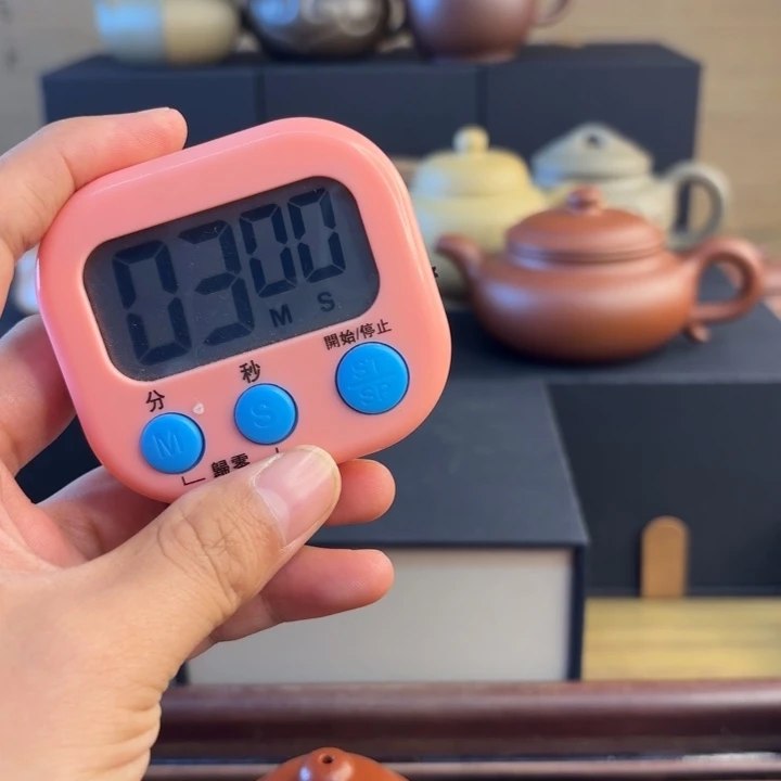 红泥茶壶H****9拍拍拍拍拍拍拍