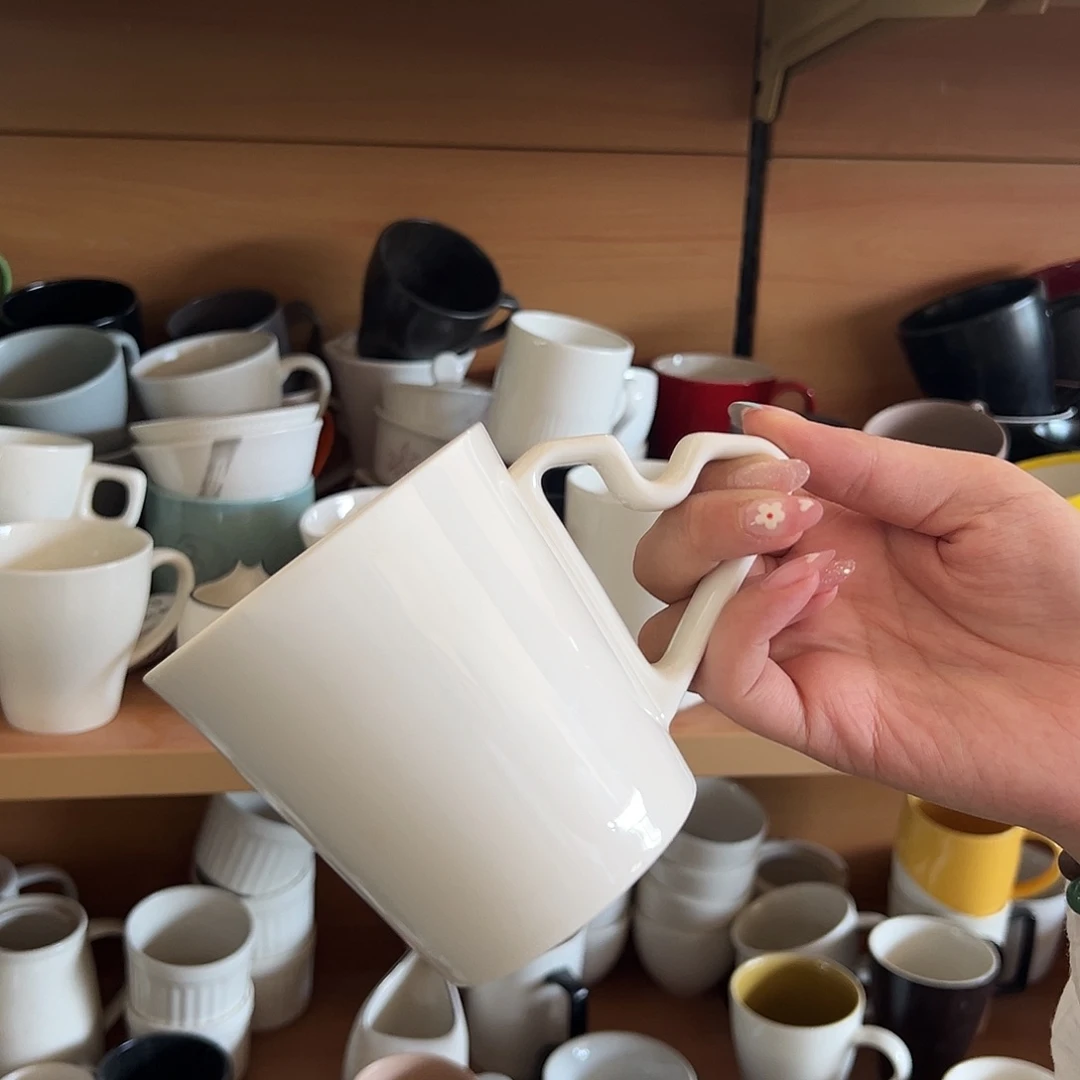 新骨瓷082微瑕暖白爱心柄直口杯水杯马克杯