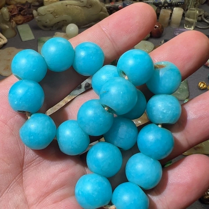 摆件摆件……………………