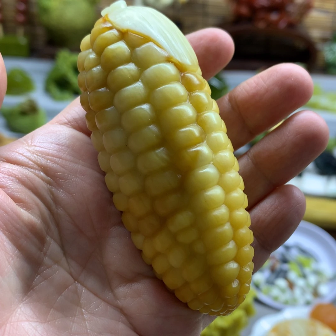 未镶嵌蛇纹石玉摆件