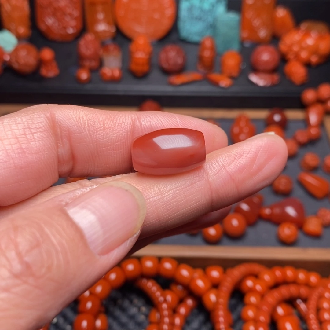 南红玛瑙勒子未镶嵌魏****哥