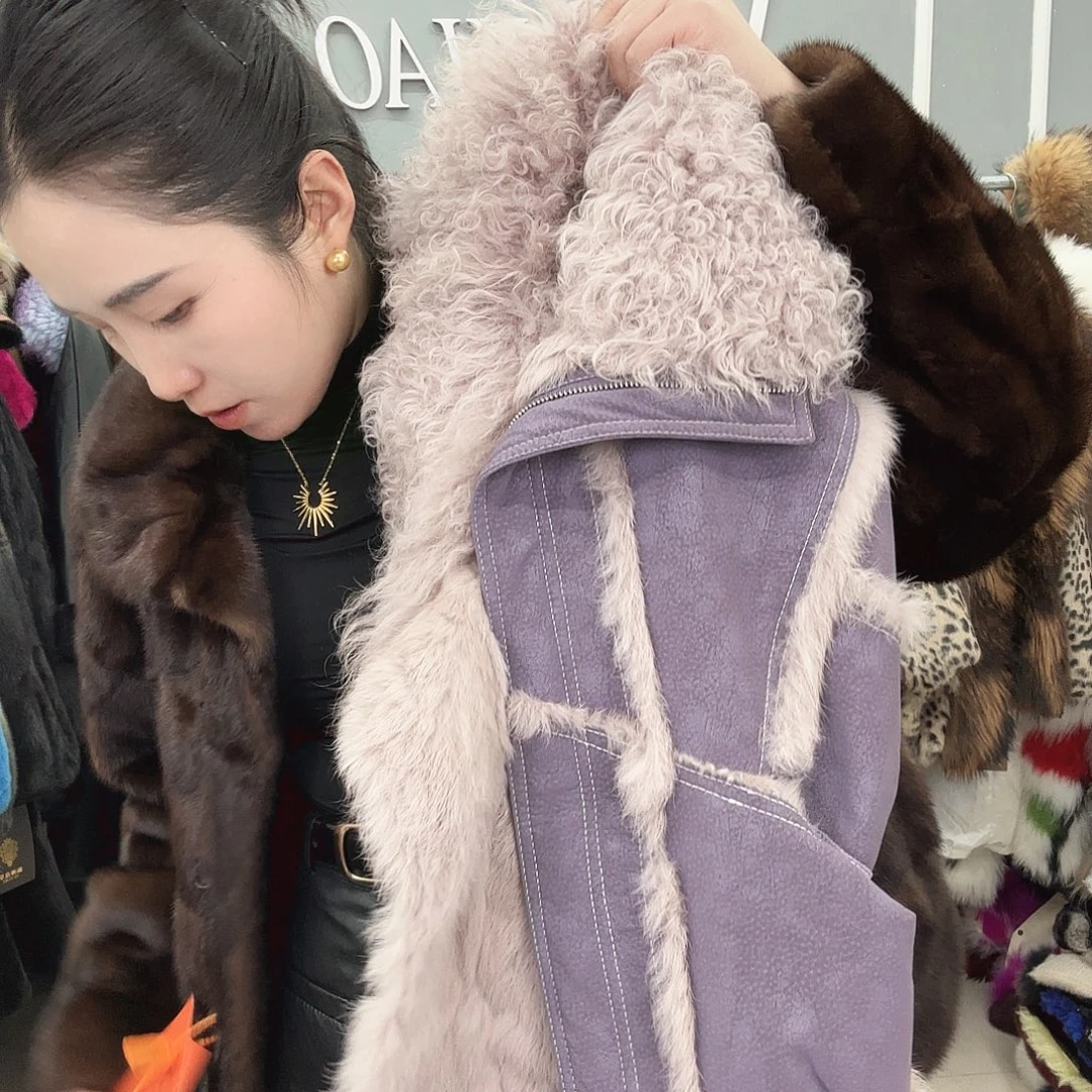 姚小妖家高端皮草
