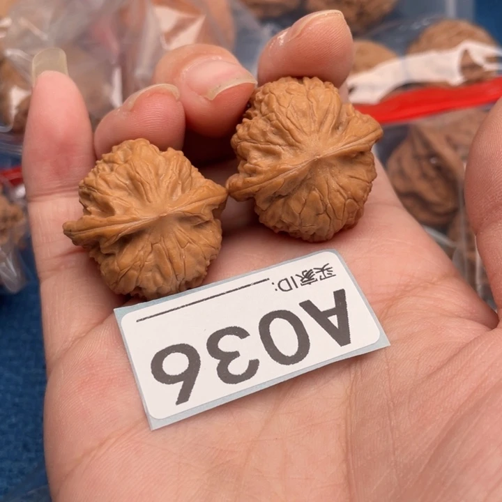 文玩核桃把件核桃