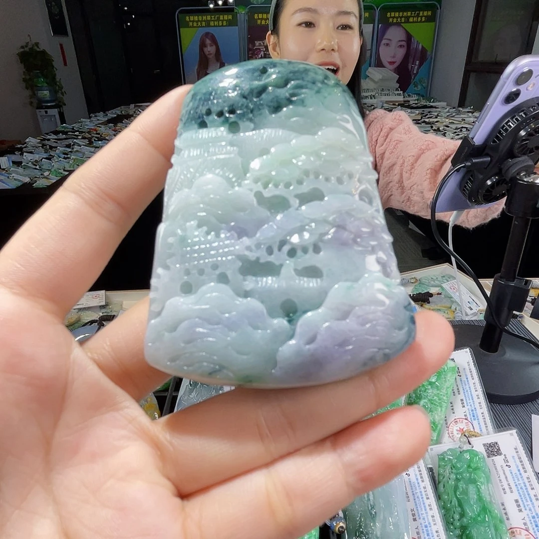 颈饰未镶嵌翡翠一