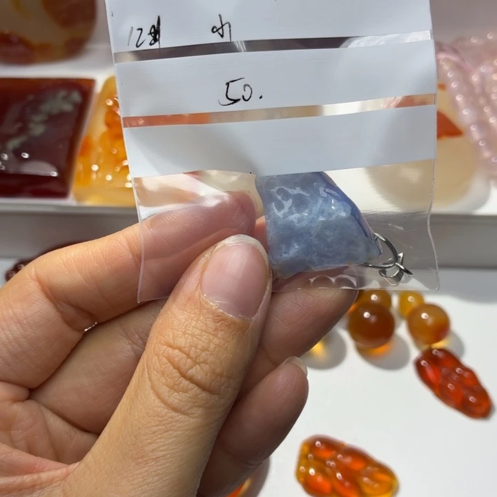 玛瑙/玉髓颈饰合金小*巴12