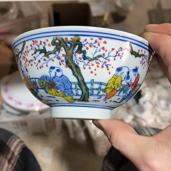 瓷片//////直径13.3厘米。绿西西。