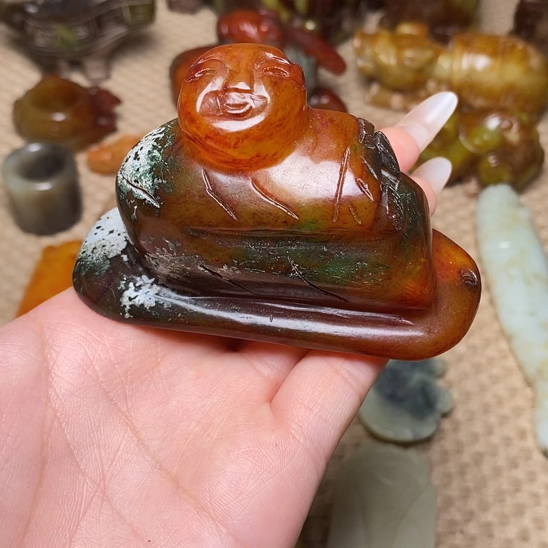 未镶嵌蛇纹石玉颈饰