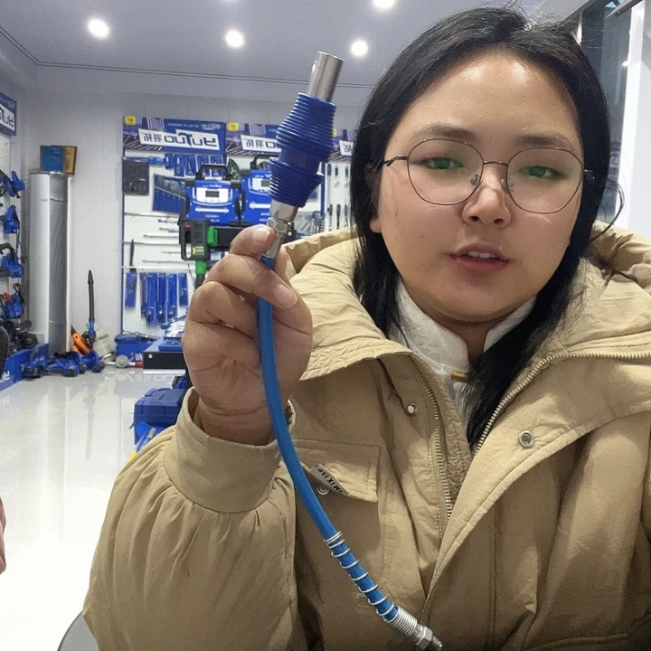 推拉枪头一个+50厘米软管一根