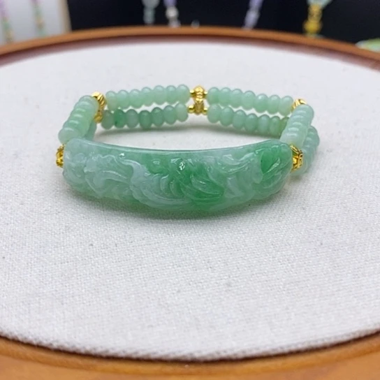 梦***5翡翠未镶嵌手链翡翠手链