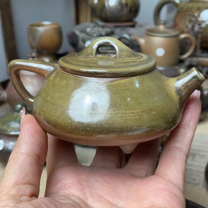 红*茶柴烧坭兴陶石瓢壶