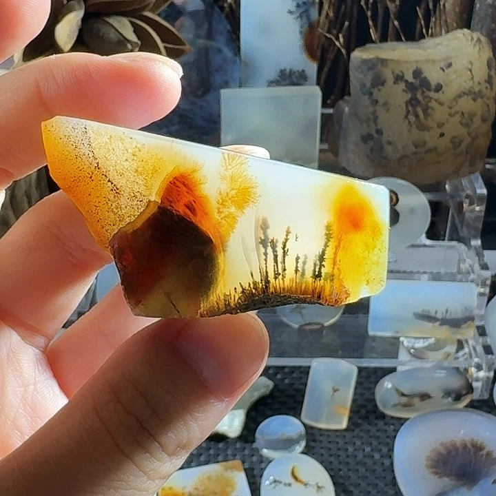 林***蓝未镶嵌玛瑙/玉髓珠宝半成品