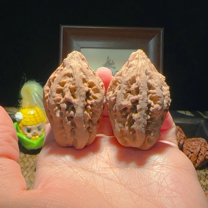 文玩核桃吊坠米子24