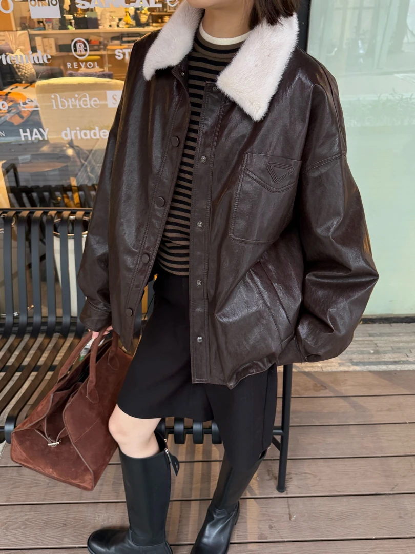 【ZHEN】25K01500 2025新款真皮羽绒外套职场风小众设计师款