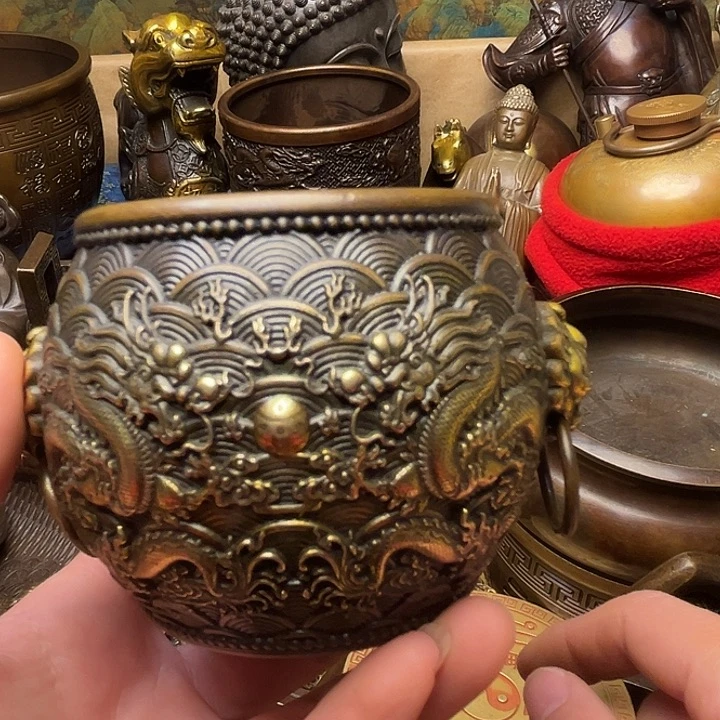 精美铜器批发档口