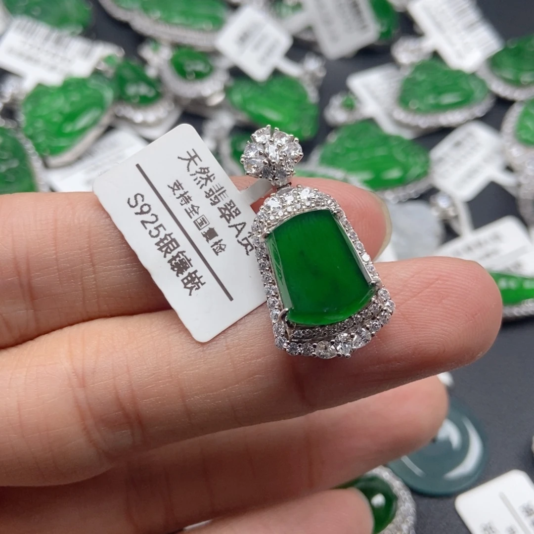 翡翠银S925镶嵌颈饰