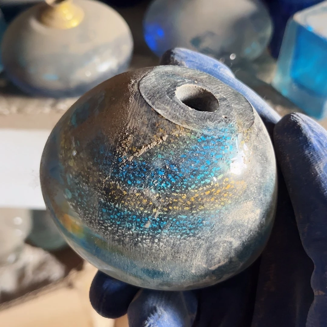 老***头琉璃手工艺品琉璃的颜色是什么