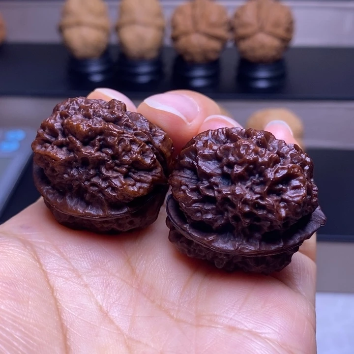 把件文玩核桃麒麟地闷40