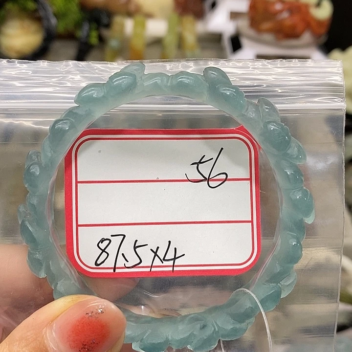 凌***儿蛇纹石玉未镶嵌手镯