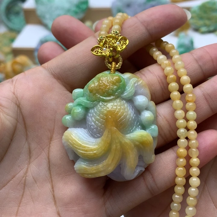 颈饰未镶嵌翡翠翡翠