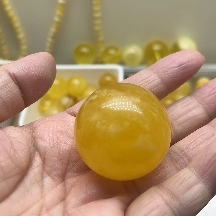 未镶嵌蜜蜡裸石思****蜜蜡圆珠37.2