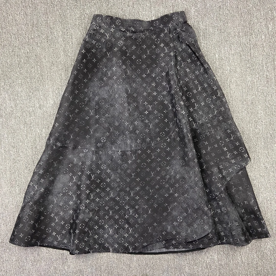 未使用 LouisVuitton/路易威登 2509155/36码/晕染满印褶裥长裙