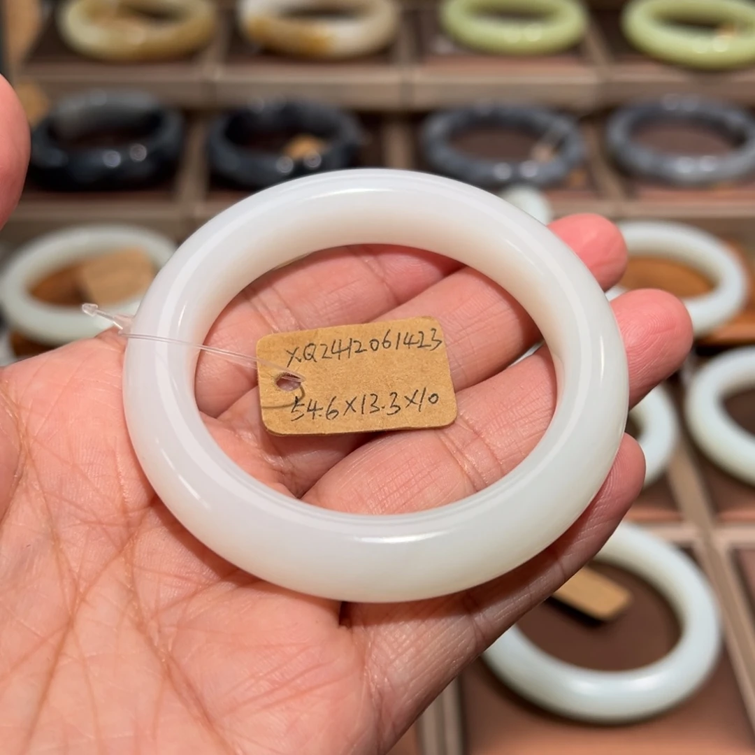 和田玉未镶嵌手镯54.6mm  61423