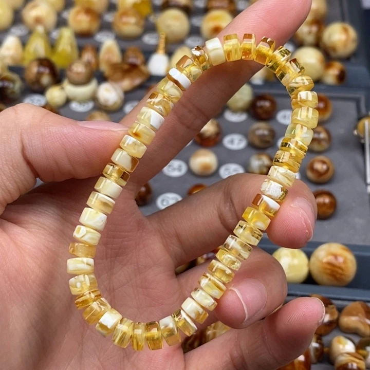 未镶嵌蜜蜡珠宝奇石