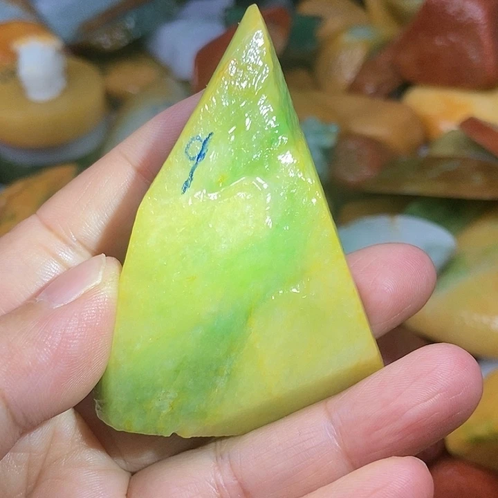 定制翡翠未镶嵌包工