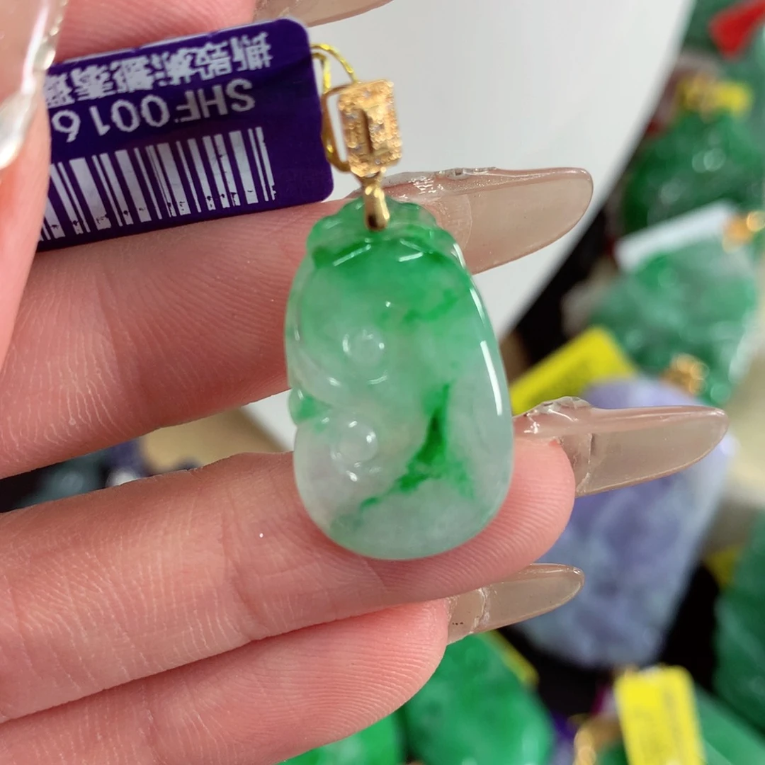 翡翠18K金镶嵌吊坠(不含链)